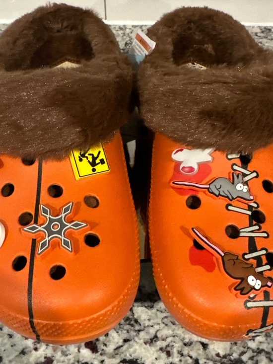 Crocs x Kenny South Park Classic Lined Clogs Mens 10 Orange W12 211499-90H NWT